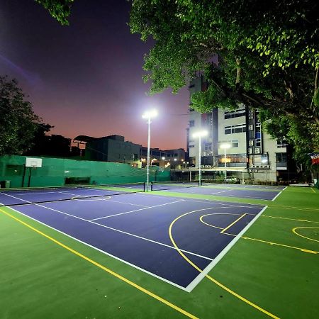The Fern Residency Mumbai Hotel Exterior photo