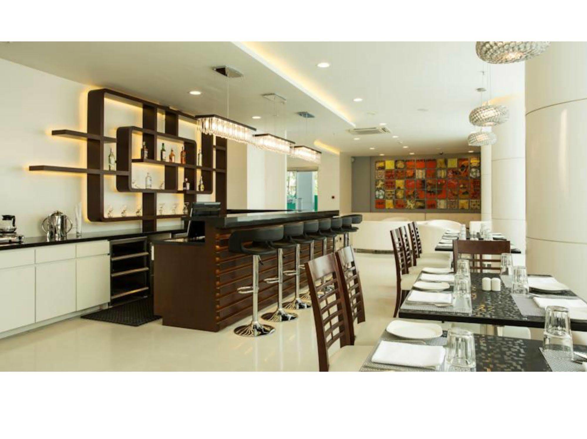 The Fern Residency Mumbai Hotel Exterior photo